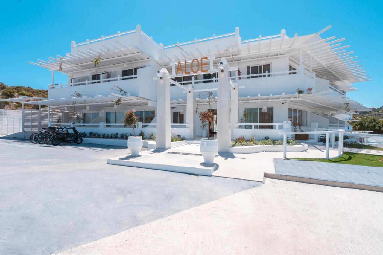 Aloe - Adults Only 4*